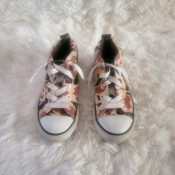 Converse Brown Camouflage, Child Size 3 - Picture 1 of 5